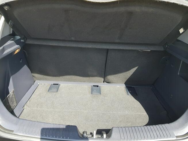 Kia Rio 1,4 Benzyna Klimatronik Bogata Wersja Zarejestrowany Gwarancja