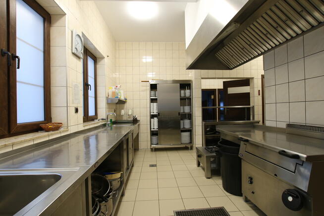 Dom weselny na 450 osób, w pełni funkcjonujący