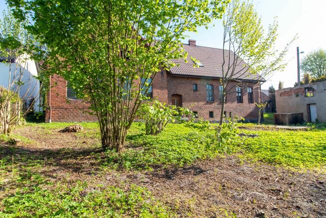 Dom Cieszowa gm. Koszęcin, Kasztanowa