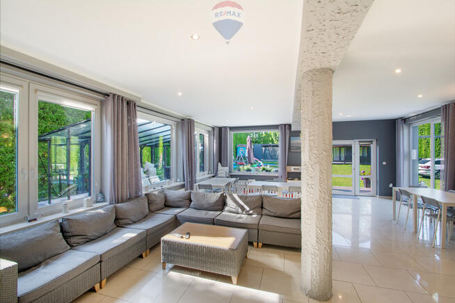 Funkcjonujący pensjonat 400 m od plaży | Sianożęty