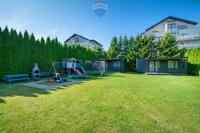 Funkcjonujący pensjonat 400 m od plaży | Sianożęty