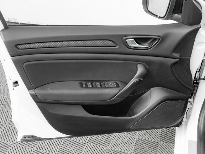 Renault Megane WD2838N1.3 TCe Limited NAVI w stref klima Cz.park Salon PL VAT23%