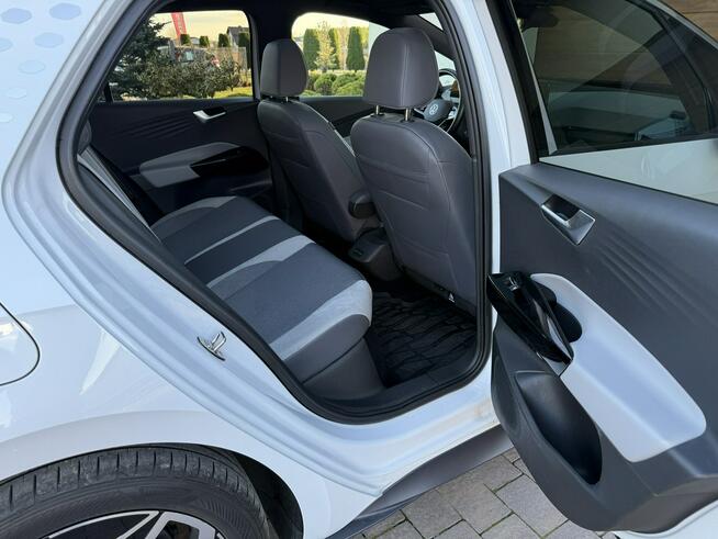 Volkswagen ID.3 model21r. 58kWh 204KM Pro Performance masaże panorama head up hak rowe