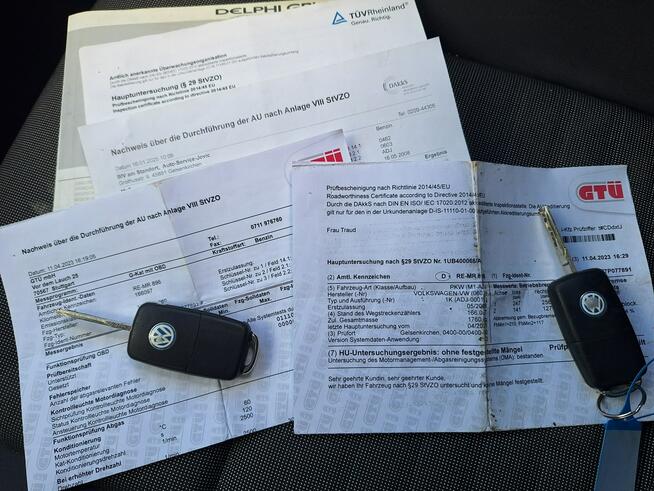 Volkswagen Golf * 1.6 MPi* Bardzo Ładny z NiEMiEC* ALUFELGi * HALOGENY *