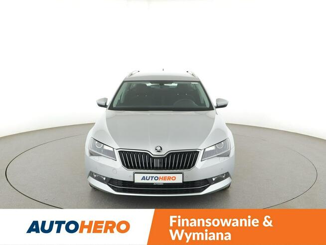 Škoda Superb FV23 2.0 TDI 6MT Polski Salon Climatronic Tempomat Navi Bi-Xenon PDC