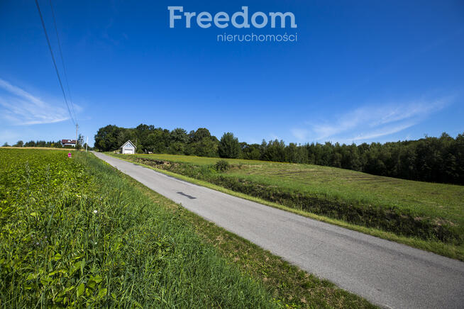Działka 49 ar pod siedlisko, prąd i gaz na miejscu