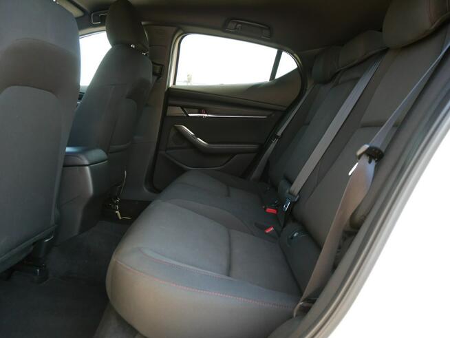 Mazda 3 FL 2.0 E-Skyactiv-X 186KM M-Hybrid Automat +LED +Navi -Kamera -Zobacz