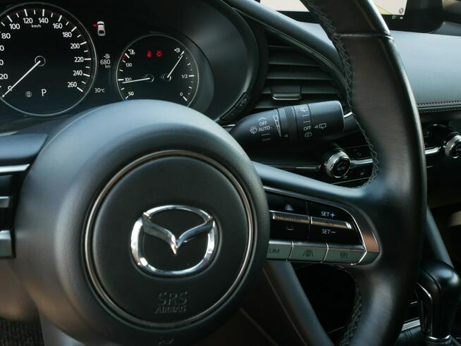 Mazda 3 FL 2.0 E-Skyactiv-X 186KM M-Hybrid Automat +LED +Navi -Kamera -Zobacz