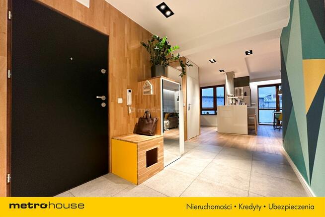 Wysoki standard, duży balkon + 3 miejsca postojowe