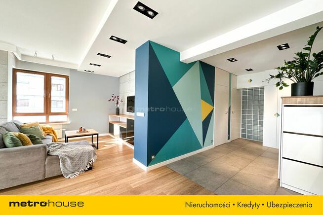 Wysoki standard, duży balkon + 3 miejsca postojowe