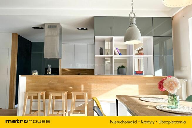 Wysoki standard, duży balkon + 3 miejsca postojowe