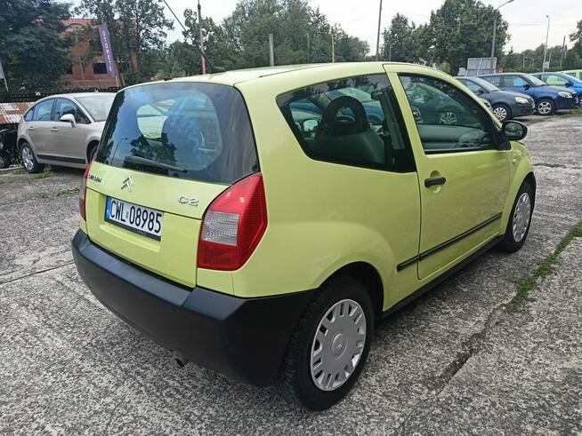 Citroen C2 auto w bardzo dobrym stanie