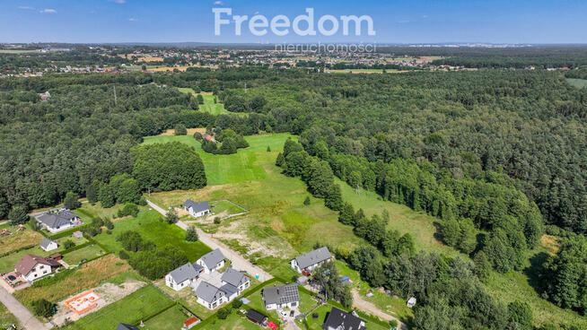Działki budowlane przy lesie