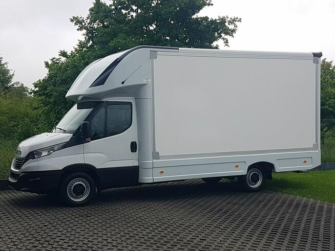 Iveco Daily KONTENER NISKOPODŁOGOWY 4,43x2,23x2,42 SKLEP BAR FOODTRUCK KAMPER AC