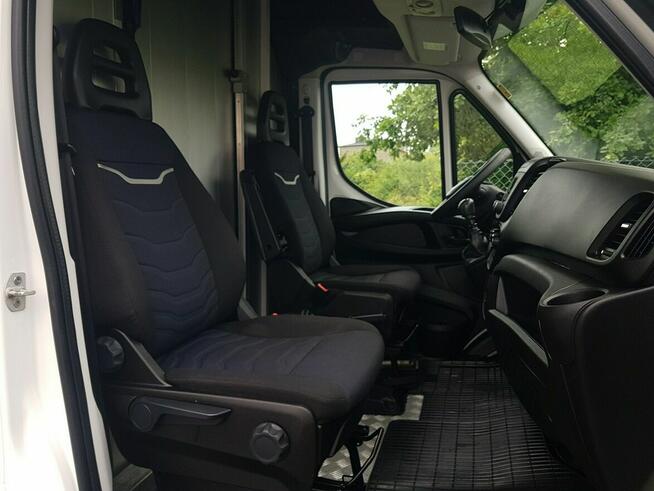 Iveco Daily KONTENER NISKOPODŁOGOWY 4,43x2,23x2,42 SKLEP BAR FOODTRUCK KAMPER AC