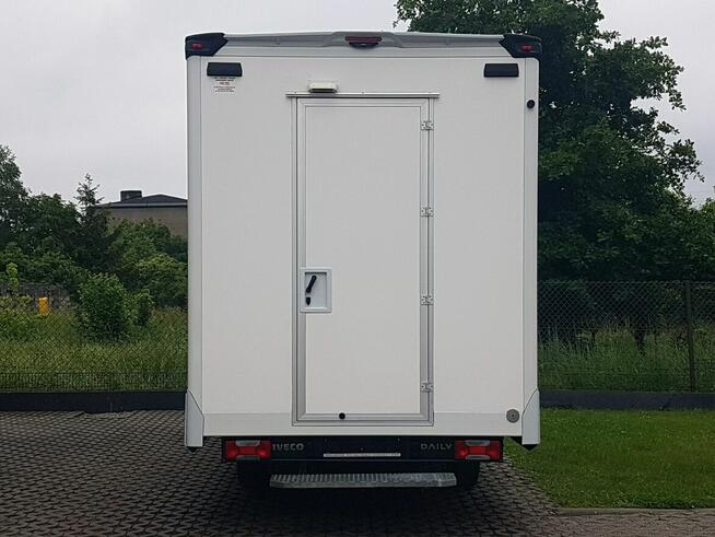 Iveco Daily KONTENER NISKOPODŁOGOWY 4,43x2,23x2,42 SKLEP BAR FOODTRUCK KAMPER AC