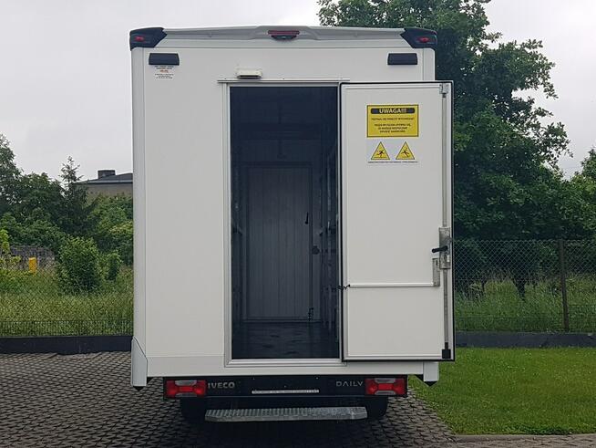 Iveco Daily KONTENER NISKOPODŁOGOWY 4,43x2,23x2,42 SKLEP BAR FOODTRUCK KAMPER AC
