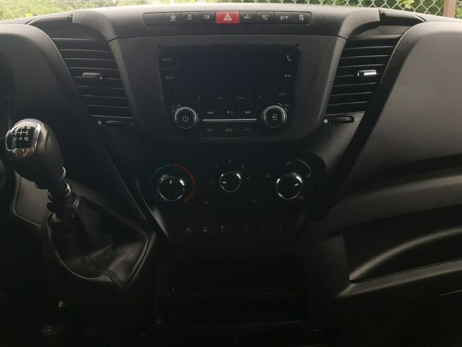 Iveco Daily KONTENER NISKOPODŁOGOWY 4,43x2,23x2,42 SKLEP BAR FOODTRUCK KAMPER AC