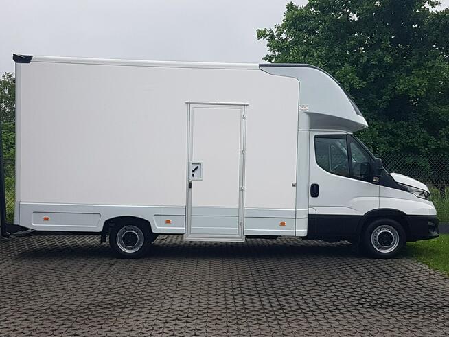 Iveco Daily KONTENER NISKOPODŁOGOWY 4,43x2,23x2,42 SKLEP BAR FOODTRUCK KAMPER AC
