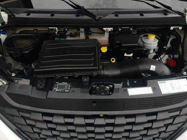 Iveco Daily KONTENER NISKOPODŁOGOWY 4,43x2,23x2,42 SKLEP BAR FOODTRUCK KAMPER AC