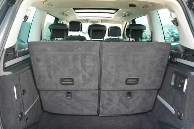 Volkswagen Sharan HIGHLINE panorama BI-XENONY nawi SAM PARKUJE el.drzwi ACC 7 osob BLIS