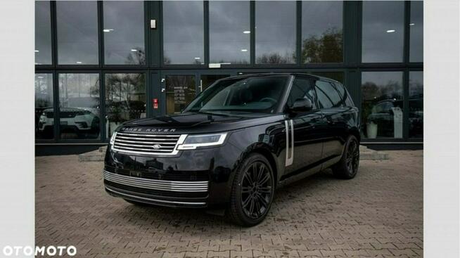 Range Rover MY26 4.4P V8 615 KM AWD Auto SV LWB