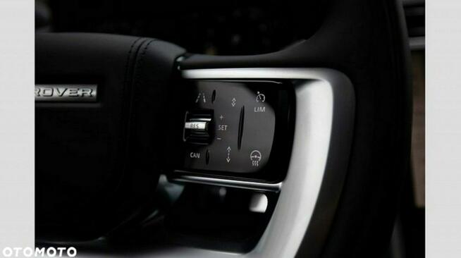 Range Rover MY26 4.4P V8 615 KM AWD Auto SV LWB