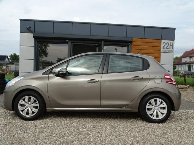 Peugeot 208 1.2i Fajny Stan!!!