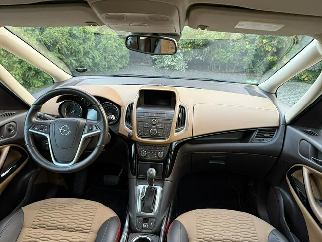 Opel Zafira Bardzo ładny, dobrze wyposażony egzemplarz, Automat, Navi, Alu 18".