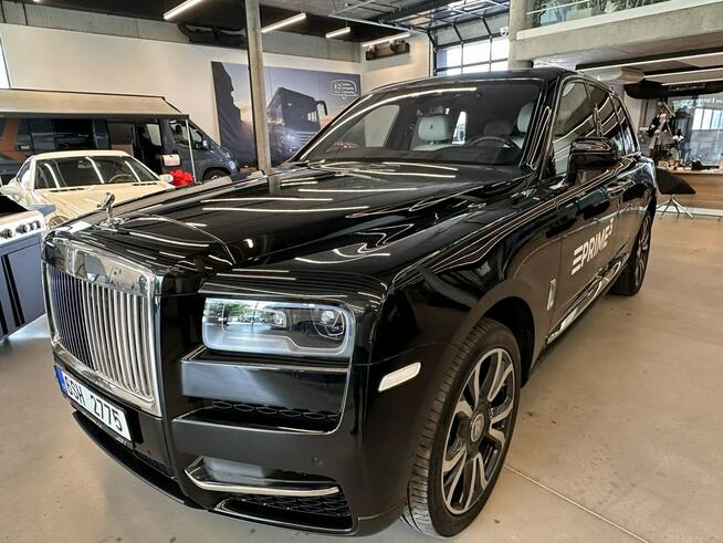 SUV Rolls-Royce Cullinan