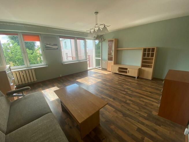 Mieszkanie o pow. 57.83m2, balkon, III p, ul. Zgodna