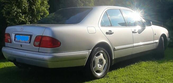 MERCEDES W210E 3.2 V6 4MATIC 190TYS PRZEBIEGU AVANGARDE