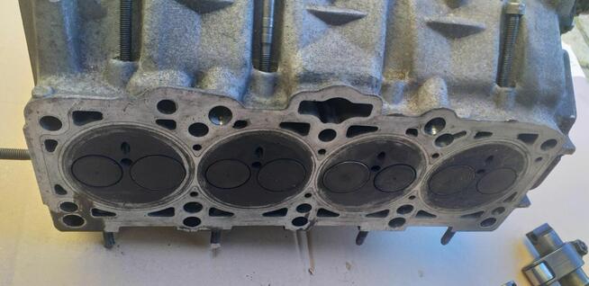 GŁOWICA SILNIKA 1.9 2.0 TDI VW AUDI SKODA SEAT 038103373R
