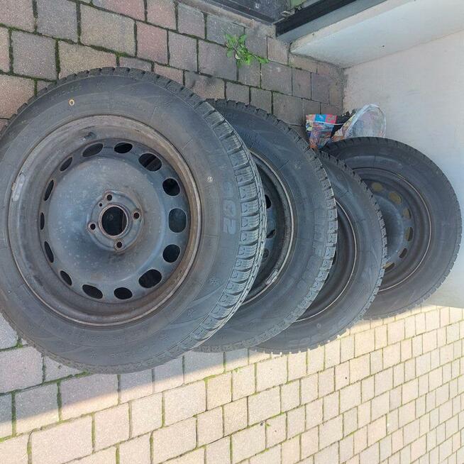 Koła zimowe 215x60xr16xET32/4x108