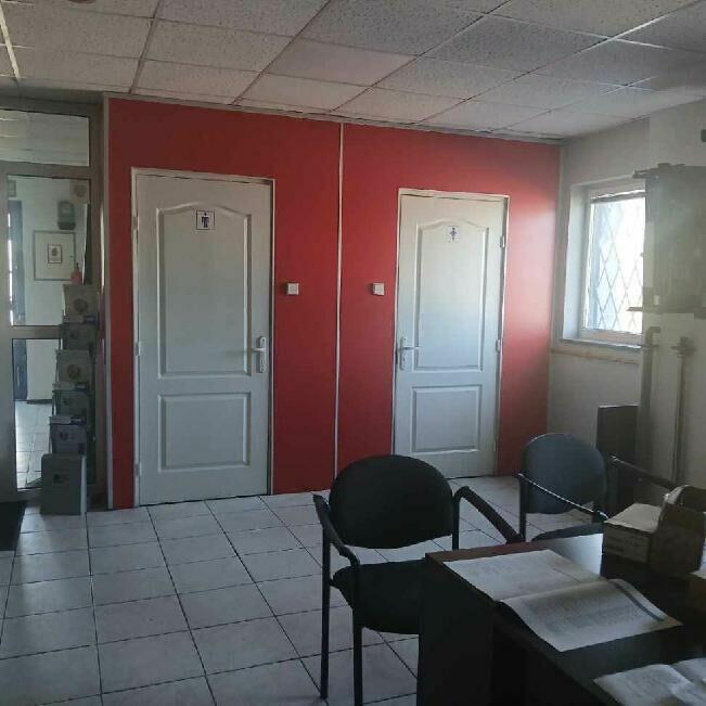 Wynajmę magazyn z blachy nie ogrzewany wysoki 10m biuro