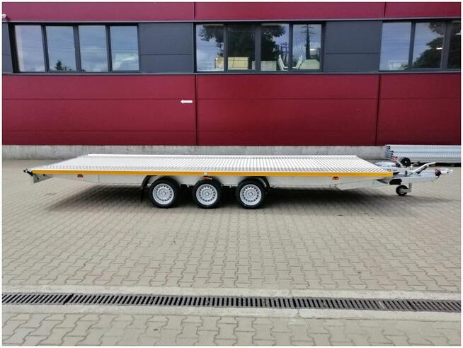 BESTTRAILERS LAWETA PRZYCZEPA 6X2,2 DMC 3500KG 3 OSIE NAJAZD