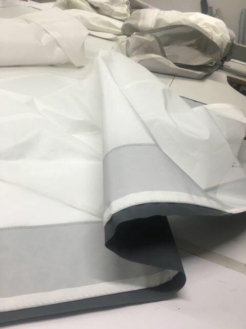 Żaglownia, Żaglomistrz - Szycie żagli i pokrowców