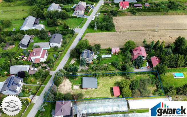 Działka Budowlana z garażem i domkiem letniskowym TRZYCIĄŻ