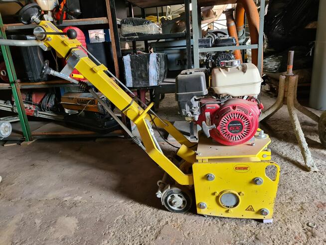 Wynajem Wywrotki 4 osiowa