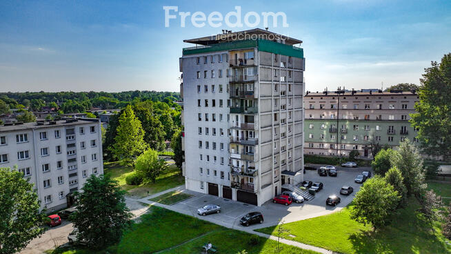 Garaż, Katowice-Ligota. Wszystkie media.