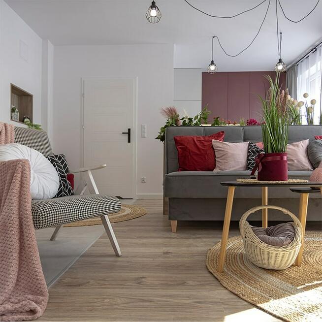 2 pokoje, balkon, 39m2 - Rembowskiego 29, Zgierz