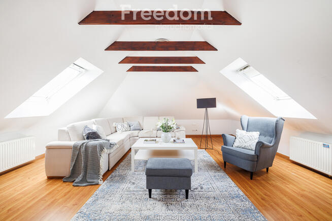 Dom wolnostojący 285 m², działka 1666 m² | Banino