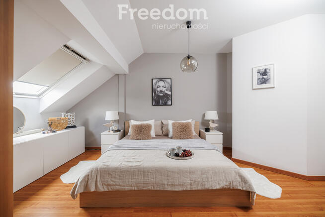 Dom wolnostojący 285 m², działka 1666 m² | Banino