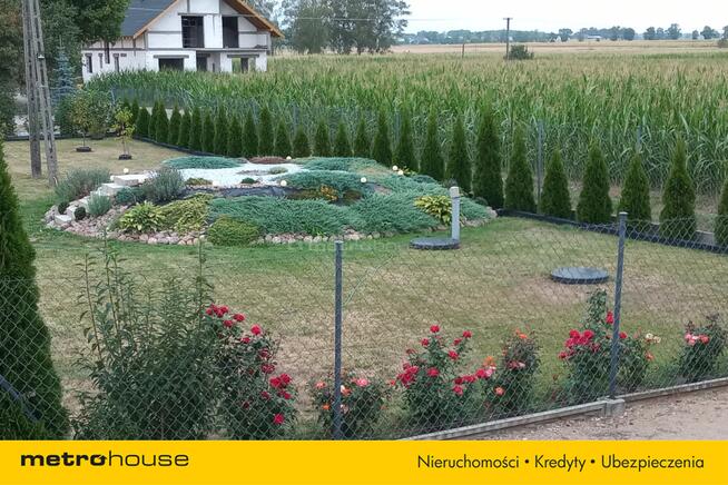 Jedna kondygnacja domu z własną działką