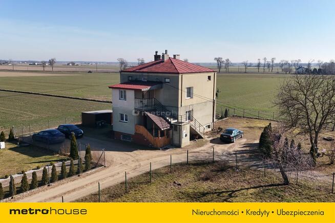 Jedna kondygnacja domu z własną działką