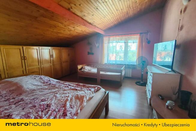 Dom z garażem i warsztatem, centrum - Busko-Zdrój.