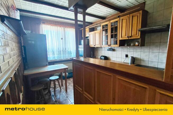 Dom z garażem i warsztatem, centrum - Busko-Zdrój.