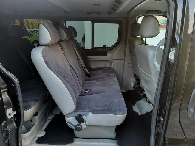 Renault Trafic ** Passanger ** Expression ** Nawiewy Górne **