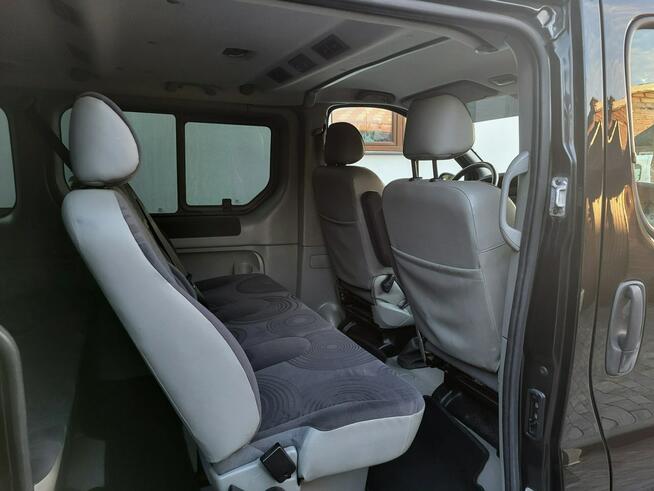 Renault Trafic ** Passanger ** Expression ** Nawiewy Górne **