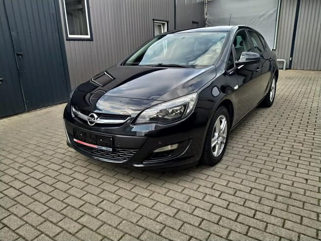 Opel Astra 1.4 Turbo Klimatronic Czujniki P+T Zarejestrowany